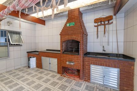 Casa à venda com 160m², 3 quartos e 2 vagas Casa à venda com 160m², 3 quartos e 2 vagasGaragem - churrasqueira