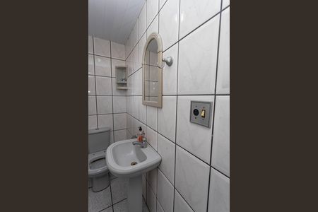 Casa à venda com 160m², 3 quartos e 2 vagas Casa à venda com 160m², 3 quartos e 2 vagasLavabo