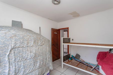 Casa à venda com 160m², 3 quartos e 2 vagas Casa à venda com 160m², 3 quartos e 2 vagasQuarto 2