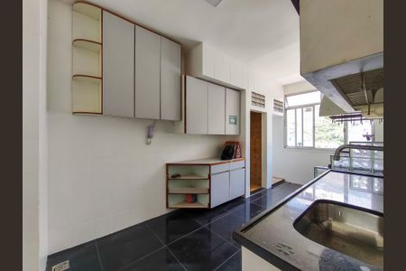 Apartamento à venda com 80m², 2 quartos e 1 vagaCozinha