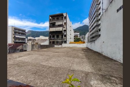 Apartamento à venda com 80m², 2 quartos e 1 vagaÁrea comum - Playground