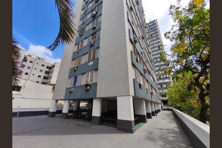 Apartamento à venda com 80m², 2 quartos e 1 vagaÁrea comum - Playground