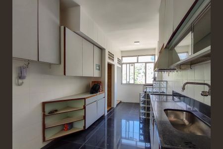 Apartamento à venda com 80m², 2 quartos e 1 vagaCozinha