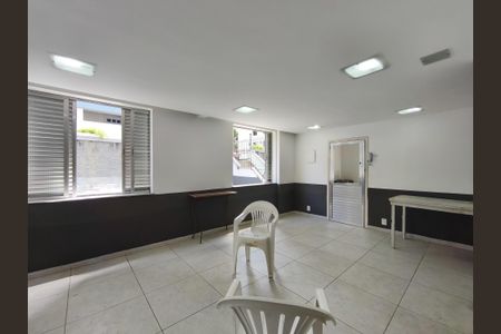 Apartamento à venda com 80m², 2 quartos e 1 vagaÁrea comum - Salão de festas