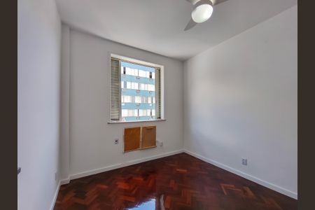 Apartamento à venda com 80m², 2 quartos e 1 vagaQuarto 2
