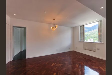 Apartamento à venda com 80m², 2 quartos e 1 vagaSala