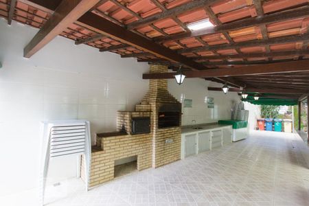 Apartamento para alugar com 86m², 2 quartos e 1 vagaÁrea comum - Churrasqueira