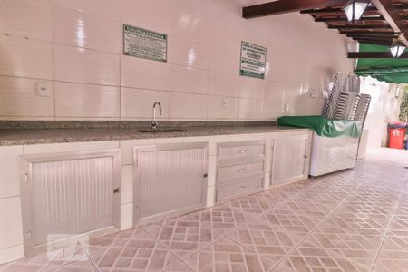 Apartamento para alugar com 86m², 2 quartos e 1 vagaÁrea comum - Churrasqueira