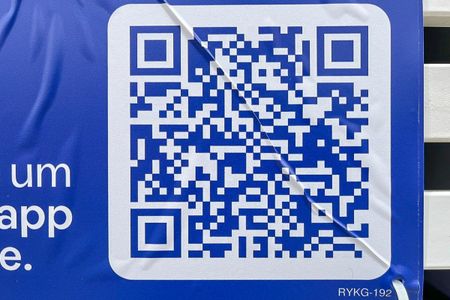 Casa à venda com 140m², 2 quartos e 2 vagasPlaquinha