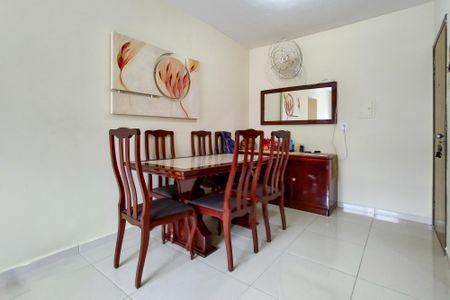 Apartamento para alugar com 70m², 1 quarto e 1 vagaSala