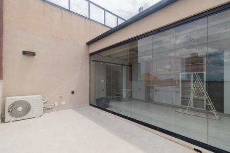 Apartamento à venda com 78m², 1 quarto e 2 vagasvaranda