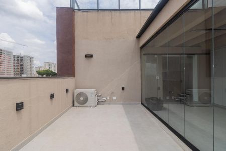 Apartamento à venda com 78m², 1 quarto e 2 vagasvaranda