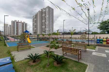 Apartamento à venda com 42m², 2 quartos e 1 vaga Apartamento à venda com 42m², 2 quartos e 1 vagaÁrea comum - Espaço lazer