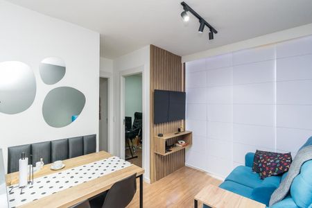 Apartamento à venda com 42m², 2 quartos e 1 vaga Apartamento à venda com 42m², 2 quartos e 1 vagaSala
