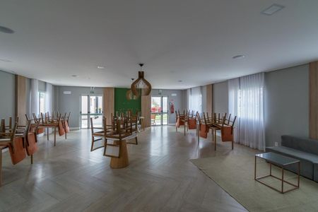 Apartamento à venda com 42m², 2 quartos e 1 vaga Apartamento à venda com 42m², 2 quartos e 1 vagaÁrea comum - Salão de festas