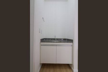 Apartamento para alugar com 38m², 2 quartos e sem vagaBanheiro