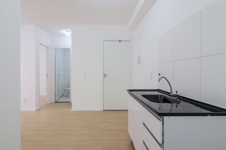 Apartamento para alugar com 38m², 2 quartos e sem vagaCozinha e Área de Serviço