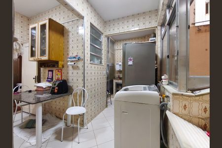 Apartamento à venda com 90m², 2 quartos e 1 vagaCozinha e Área de Serviço