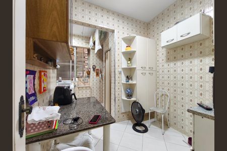 Apartamento à venda com 90m², 2 quartos e 1 vagaCozinha e Área de Serviço