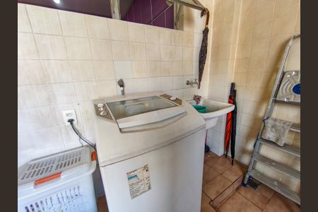 Apartamento à venda com 127m², 3 quartos e 1 vagaÁrea de Serviço