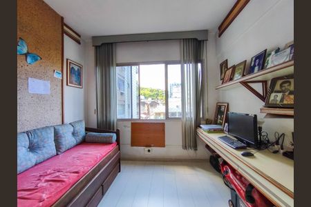 Apartamento à venda com 127m², 3 quartos e 1 vagaQuarto 2