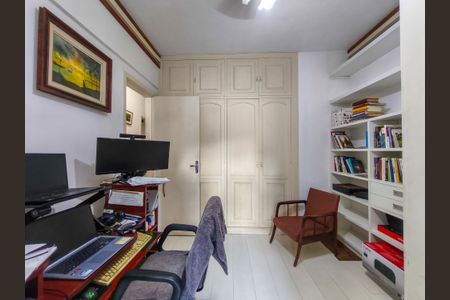 Apartamento à venda com 127m², 3 quartos e 1 vagaQuarto 2
