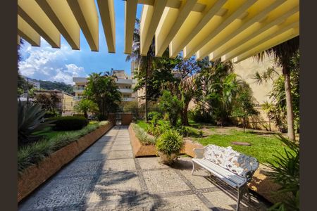 Apartamento à venda com 127m², 3 quartos e 1 vagaFachada e portaria