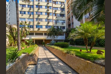 Apartamento à venda com 127m², 3 quartos e 1 vagaFachada e portaria
