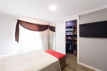 Casa à venda com 275m², 3 quartos e 4 vagasSuíte 1