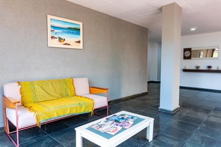 Apartamento para alugar com 67m², 2 quartos e 1 vaga Apartamento para alugar com 67m², 2 quartos e 1 vagaHall social