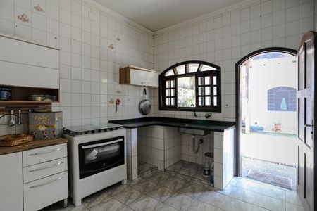 Casa para alugar com 100m², 3 quartos e 1 vagaCozinha