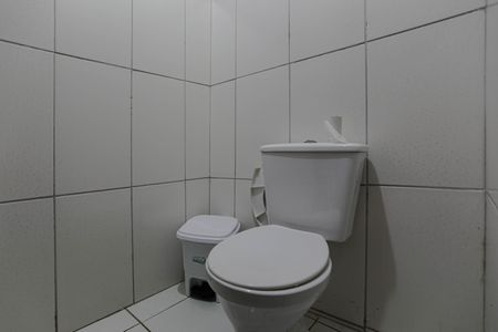 Casa para alugar com 100m², 3 quartos e 1 vagaBanheiro - Salão de Festas