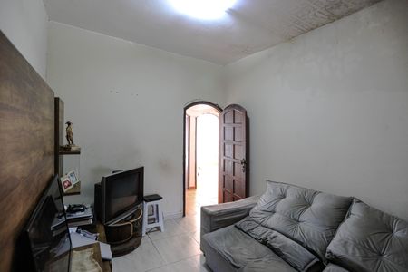 Casa para alugar com 100m², 3 quartos e 1 vagaSala