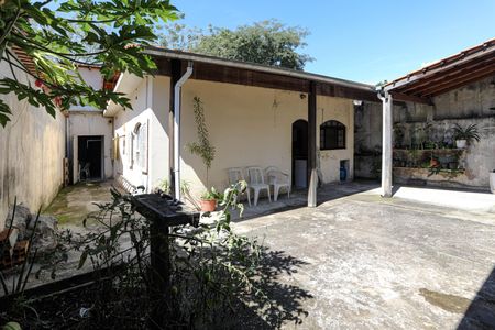 Casa para alugar com 100m², 3 quartos e 1 vagaQuintal