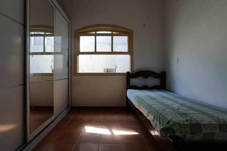 Casa para alugar com 100m², 3 quartos e 1 vagaQuarto 1