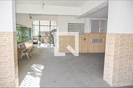 Apartamento à venda com 98m², 2 quartos e 1 vagaÁrea comum