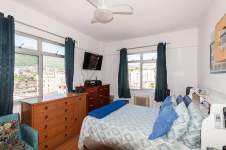 Apartamento à venda com 98m², 2 quartos e 1 vagaSuíte