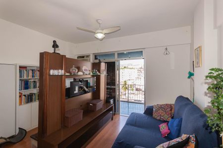 Apartamento à venda com 98m², 2 quartos e 1 vagaSala