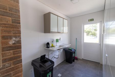 Apartamento para alugar com 46m², 2 quartos e sem vagaÁrea comum - Salão de festas