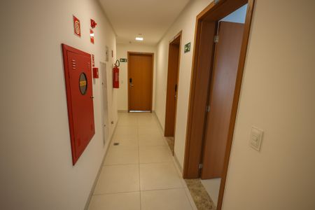 Apartamento para alugar com 75m², 3 quartos e 2 vagasHall social