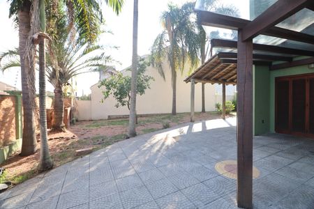Casa para alugar com 280m², 5 quartos e 2 vagasÁrea externa