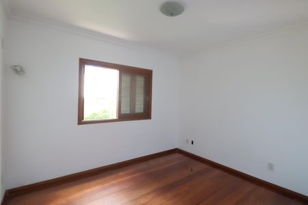 Casa para alugar com 280m², 5 quartos e 2 vagasQuarto 2