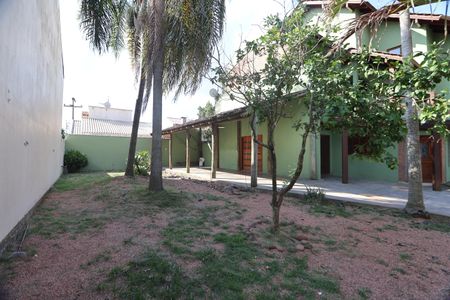 Casa para alugar com 280m², 5 quartos e 2 vagasÁrea externa