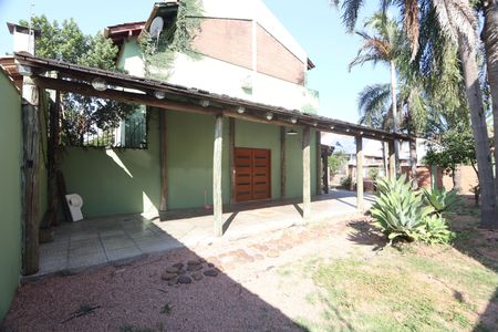 Casa para alugar com 280m², 5 quartos e 2 vagasÁrea externa