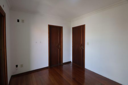 Casa para alugar com 280m², 5 quartos e 2 vagasSuite 3