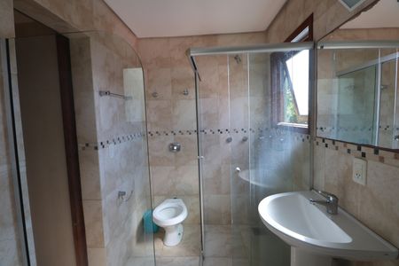 Casa para alugar com 280m², 5 quartos e 2 vagasBanheiro da Suíte 2