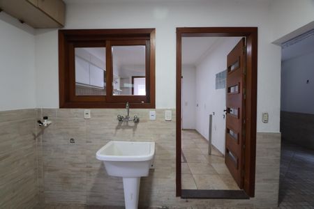 Casa para alugar com 280m², 5 quartos e 2 vagasÁrea de Serviço