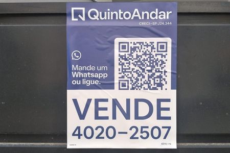Apartamento à venda com 40m², 2 quartos e 1 vaga Apartamento à venda com 40m², 2 quartos e 1 vagaPlaca