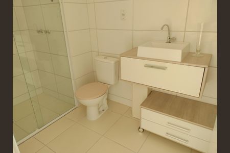Apartamento para alugar com 50m², 2 quartos e sem vaga Apartamento para alugar com 50m², 2 quartos e sem vagaBanheiro