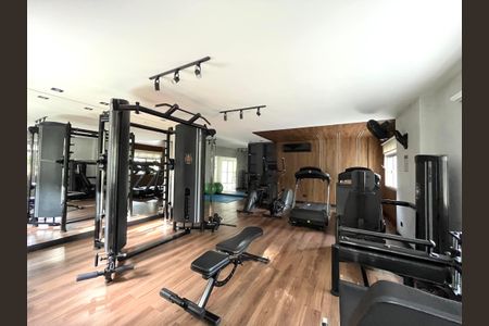 Apartamento à venda com 85m², 2 quartos e 2 vagas Apartamento à venda com 85m², 2 quartos e 2 vagasÁrea comum - Academia